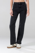 Jean tiro alto gris intenso straight leg con 5 bolsillos