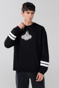 Buzo de Mickey negro con cuello redondo y manga larga