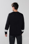 Buzo de Mickey negro con cuello redondo y manga larga