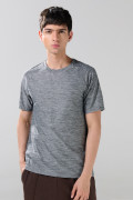 Camiseta estampada negra con manga ranglan corta