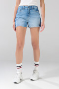 Short tiro alto azul claro de jean con contrastes laterales