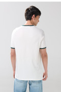 Camiseta crema de Stranger Things manga corta con contrastes