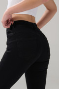 Jean tiro alto negro push up con realce posterior