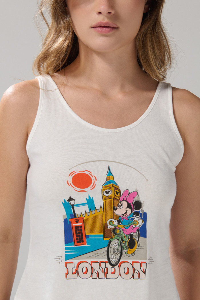 Camiseta manga sisa crema clara con arte de Minnie