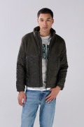 Chaqueta acolchada unicolor cuello alto con efecto sherpa