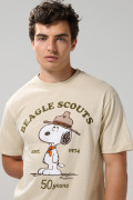 Camiseta kaki con manga corta y arte de Snoopy