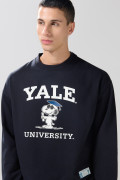 Buzo azul intenso cuello redondo de Snoopy & Yale