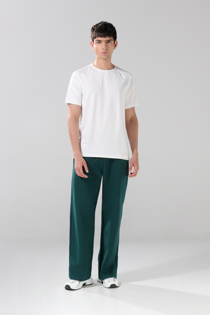Pantalón unicolor jogger bota recta con cintura elástica