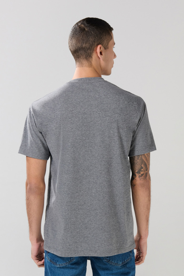 Camiseta de Rick and Morty gris intensa manga corta