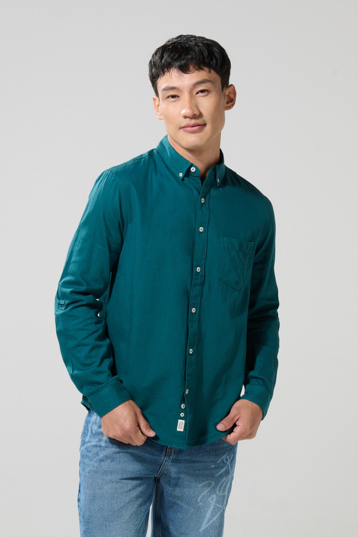 Camisa en algodón manga larga unicolor con botones
