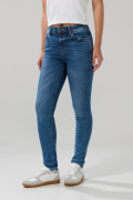 Jean tiro alto jegging azul medio con desgastes y cremallera