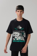 Camiseta de Rick and Morty negra con manga corta