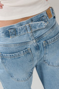 Jean bota ancha baggy tiro medio azul claro con bolsillos