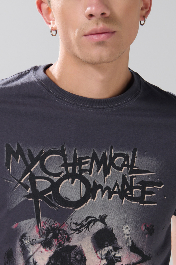 Camiseta manga corta gris intensa de My Chemical Romance