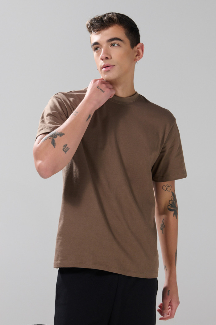 Camiseta en algodón manga corta unicolor ajustada