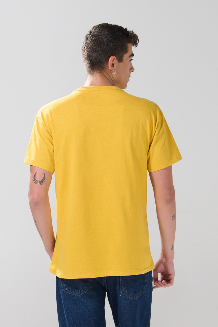 Camiseta de Tom y Jerry amarilla cuello redondo
