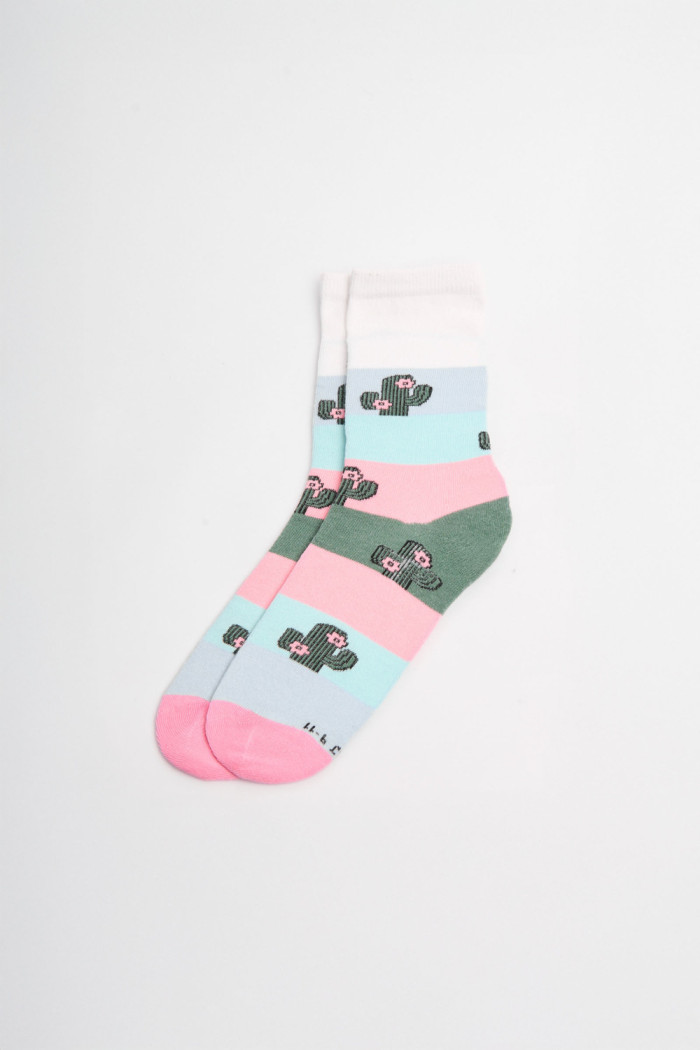 Medias unicolores largas con diseños de cactus