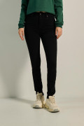 Jean negro tipo jegging ajustado con tiro alto y bolsillos