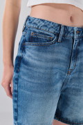 Short de jean súper tiro alto azul medio con bolsillos