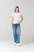 Blusa manga corta unicolor con botones y hombro rodado