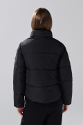 Chaqueta acolchada crop unicolor con cuello alto