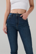 Jean azul oscuro jegging súper tiro alto con costuras