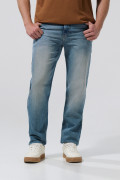 Jean azul medio 90´S con tiro bajo, bota recta y bolsillos