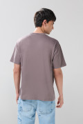 Camiseta manga corta gris medio con arte de Garfield