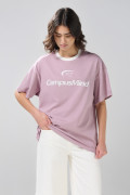 Camiseta oversize lila manga corta con diseño college