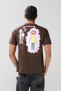 Camiseta café oscura de Rick and Morty manga corta