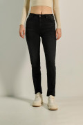 Jean jegging gris oscuro con trabillas y tiro alto