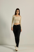 Jean jegging gris oscuro con trabillas y tiro alto