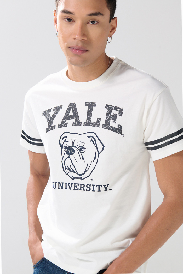 Camiseta cuello redondo crema con diseños de Yale