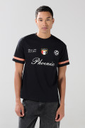 Camiseta en algodón cuello redondo negra con diseño college