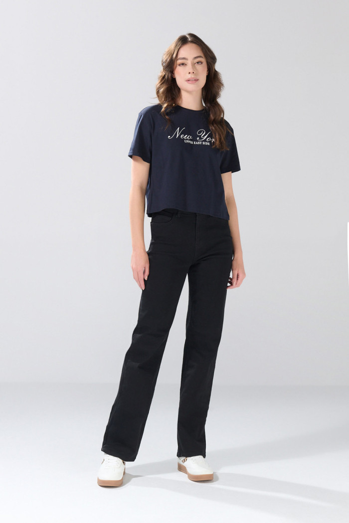 Jean straight leg negro infaltables bota recta con tiro alto