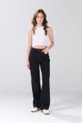 Jean infaltables 90´S negro con tiro alto y bota recta
