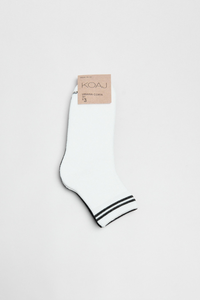 Paquete de medias X3 unicolores cortas con texturas sutiles
