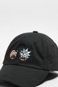 Cachucha negra beisbolera con diseño de Rick and Morty
