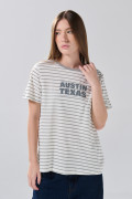 Camiseta a rayas crema con arte college y manga corta