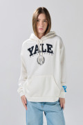 Buzo crema claro con capota y diseño de Yale oversize