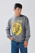 Buzo oversize gris intenso de Rick and Morty cuello redondo