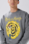 Buzo oversize gris intenso de Rick and Morty cuello redondo