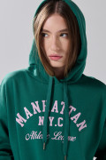Buzo verde oscuro oversize con arte college y capota