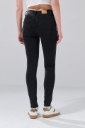 Jean infaltables gris con efecto push up, tiro alto y realce
