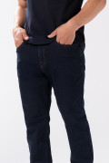 Jean straight leg azul intenso bota recta con tiro bajo
