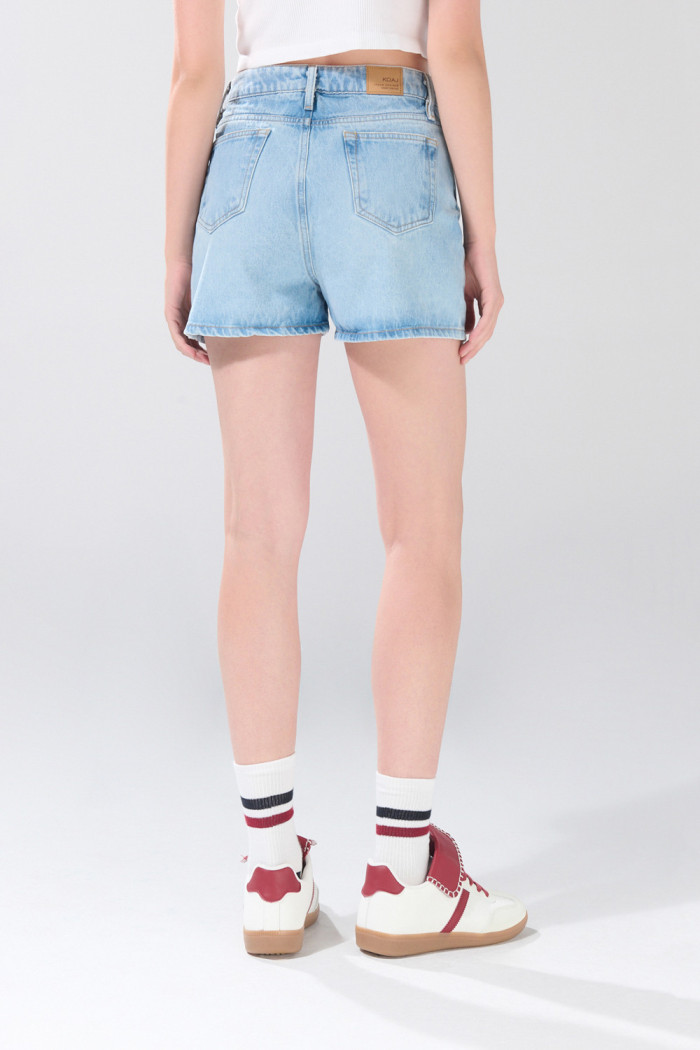 Short infaltables tiro alto azul de jean con 5 bolsillos
