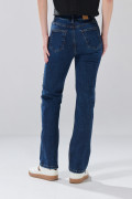 Jean azul oscuro straight leg bota recta con tiro alto