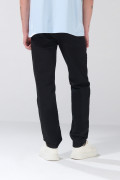 Jean tiro bajo negro slim infaltables con cremallera
