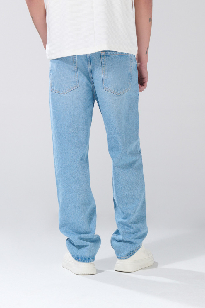 Jean bota ancha baggy infaltables tiro medio azul claro
