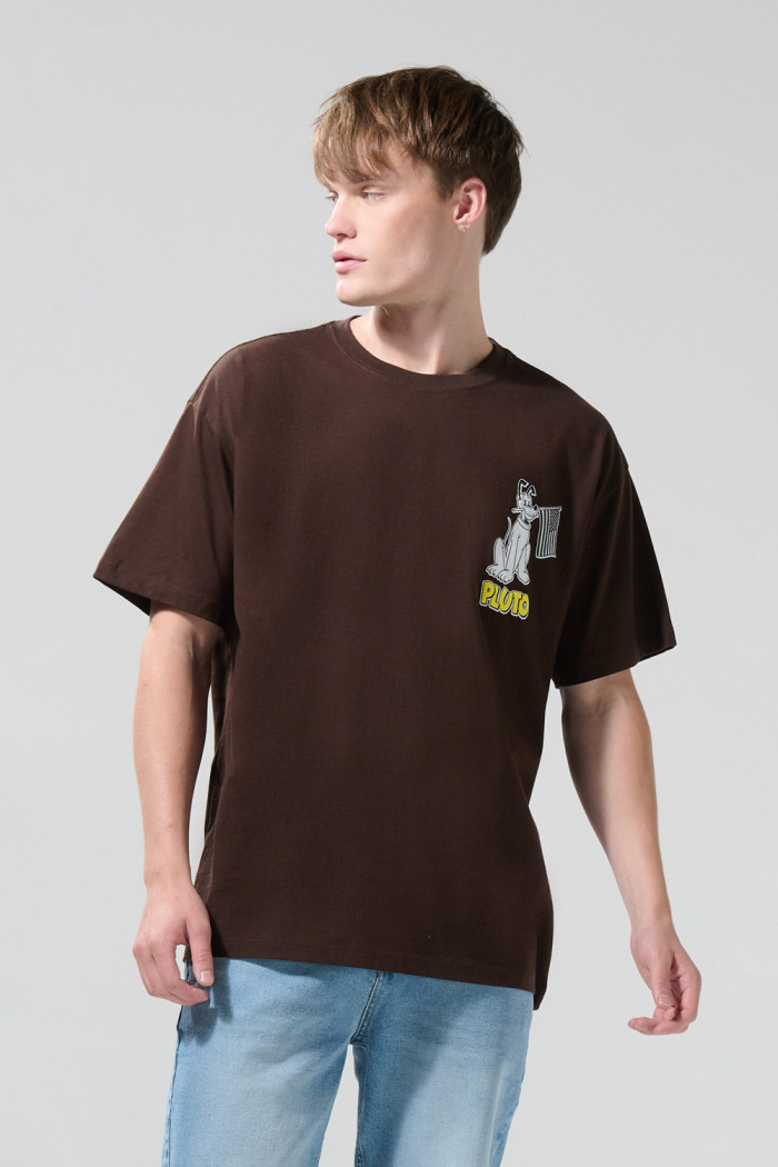 Camiseta oversize crema manga corta de Mickey & Friends